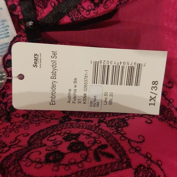 Indulgence Intimate Nightgown - Picture 5 of 12